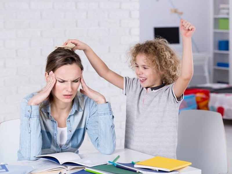 بیش-فعالی در کودکان چیست؟