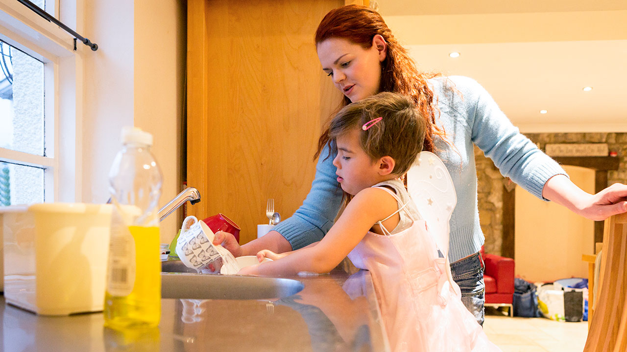 راهکارهای برخورد با فرزند ترنس