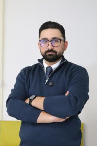 دکتر پویا مشکدار